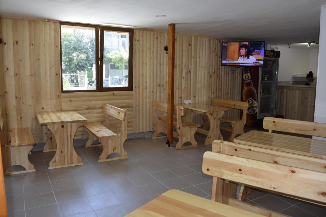 Terra Guest House Velingrad Exteriör bild